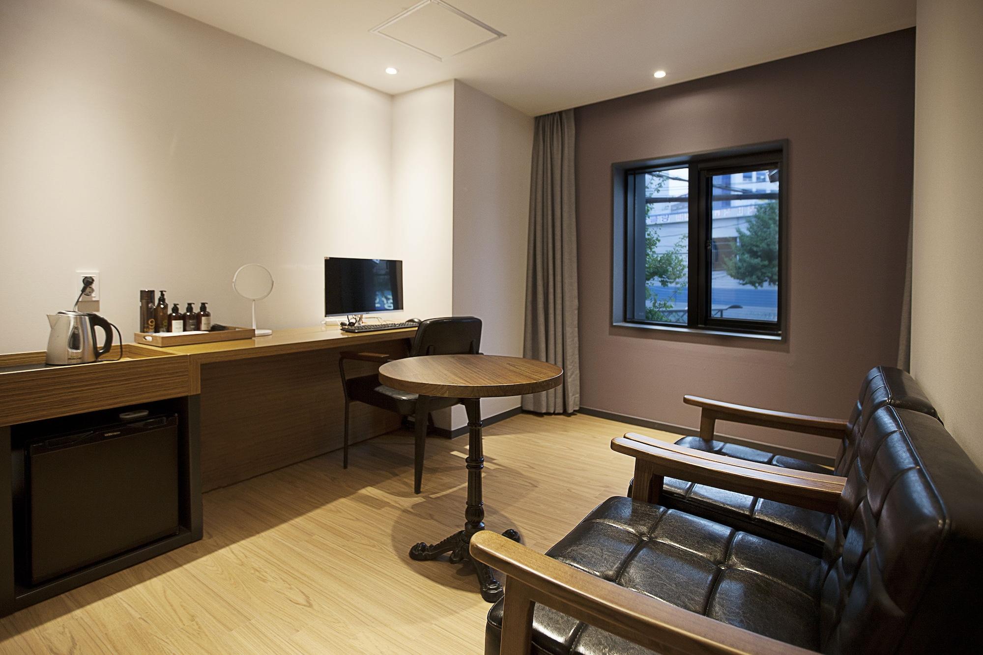 Brown Dot Hotel 창원 외부 사진